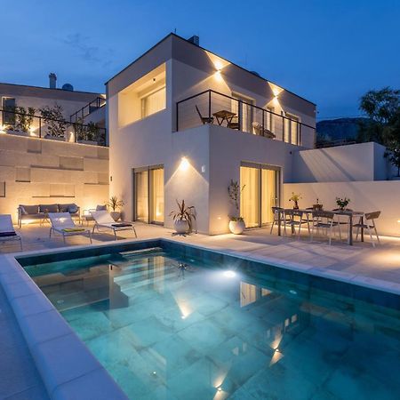 Villa Callista Zrnovnica Luaran gambar